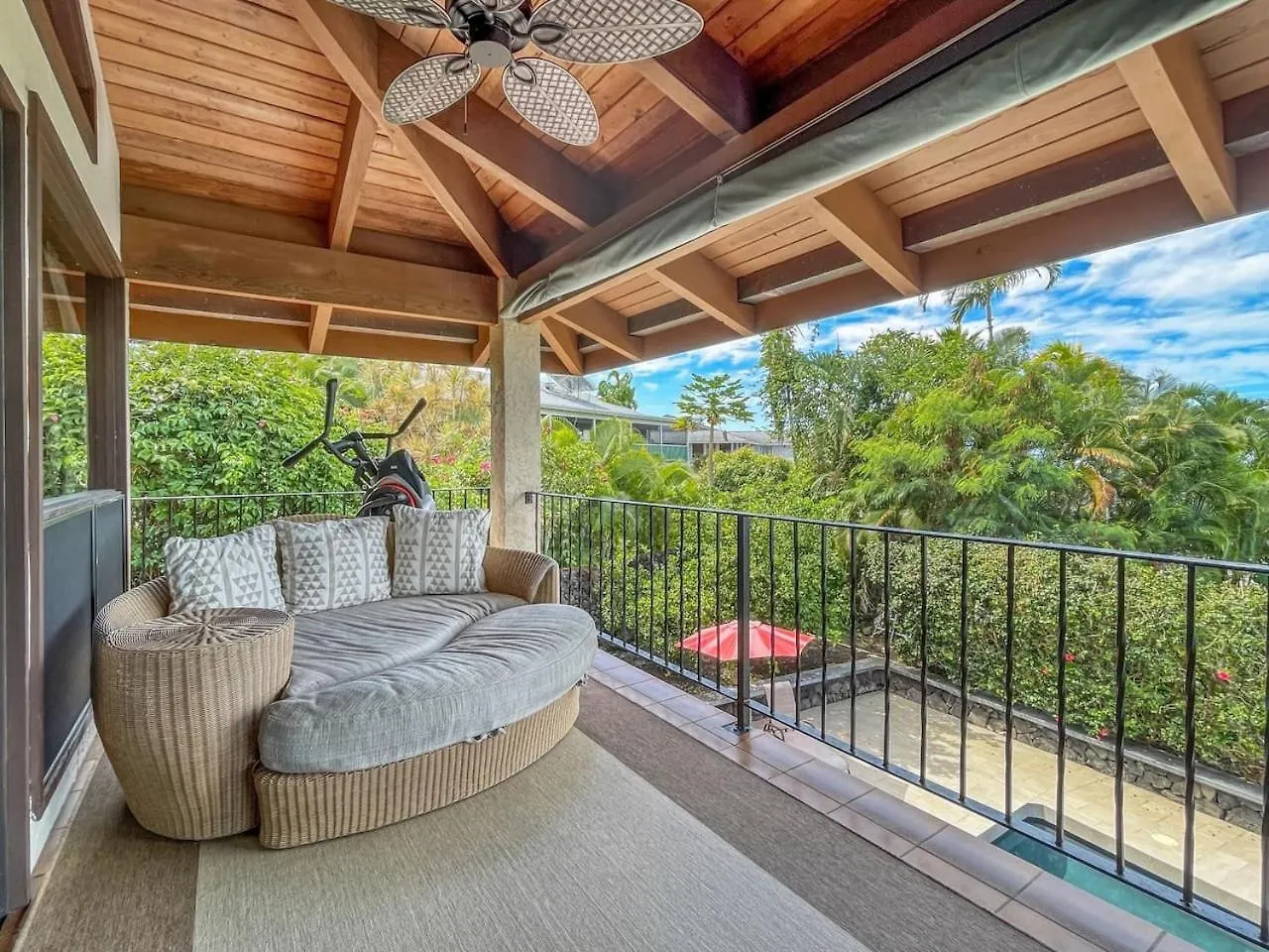 Grand Hawaiian Villa Ocean Views, Pool With Ohana Suite Kailua-Kona