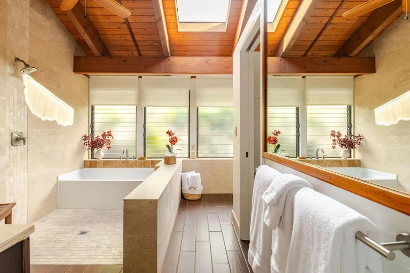 Grand Hawaiian Villa Ocean Views, Pool With Ohana Suite Kailua-Kona United States